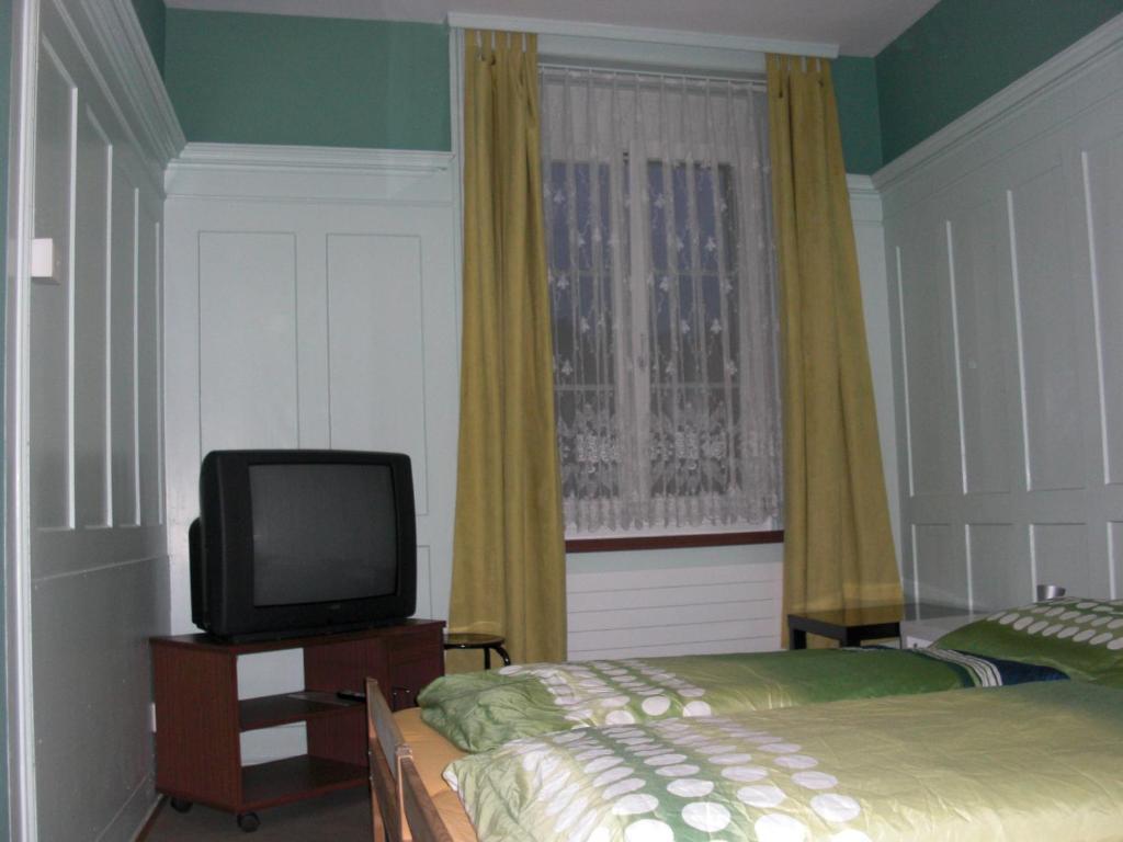 Auberge de jeunesse Back-Packer Federnhut à Schaffhouse Extérieur photo