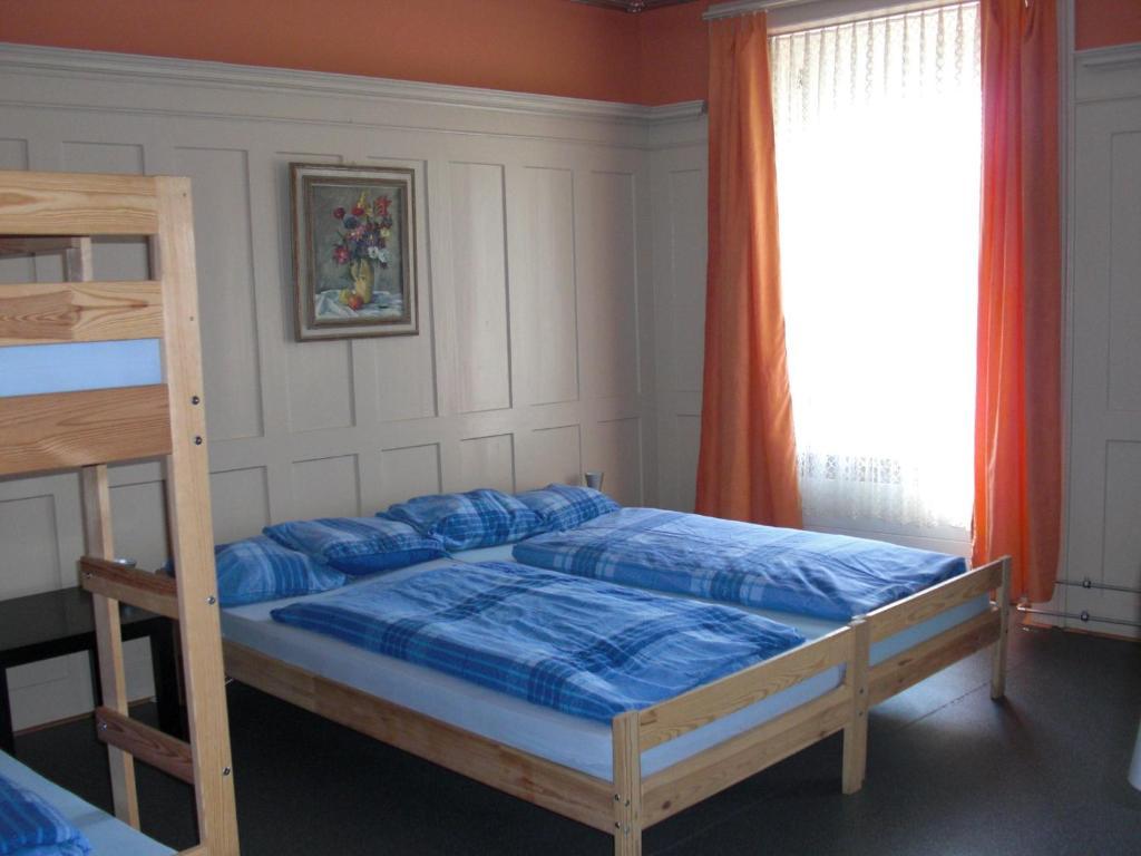 Auberge de jeunesse Back-Packer Federnhut à Schaffhouse Extérieur photo